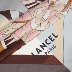 Femme Lancel Carré 70
